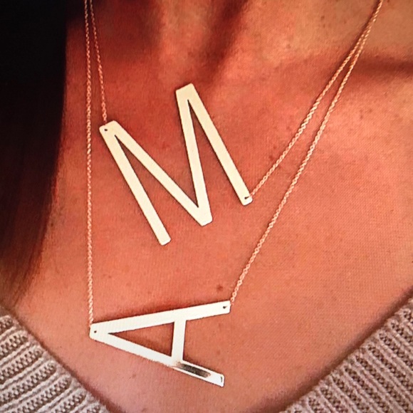 Oversized Gold Initial Pendant Necklace - Picture 2 of 7